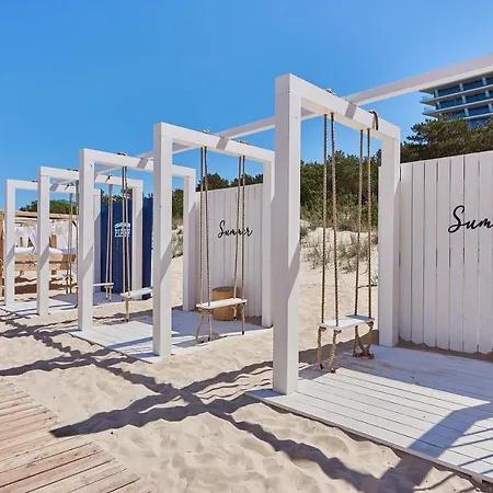 Wave - Endless Sea View