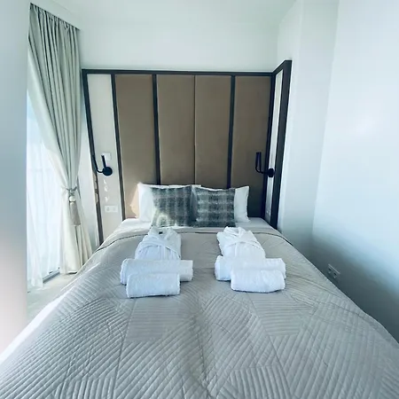 Wave - Endless Sea View Apartment