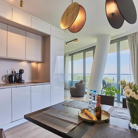 Wave - Endless Sea View