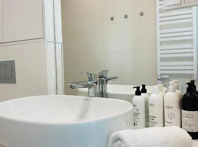 Wave - Endless Sea View